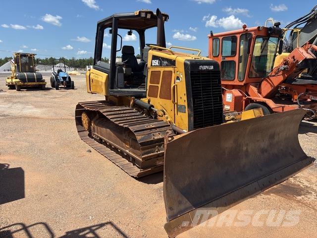 CAT D5K2 LGP Dozers - Tratores rastos