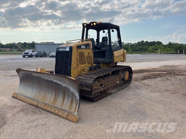 CAT D5K2 LGP Dozers - Tratores rastos