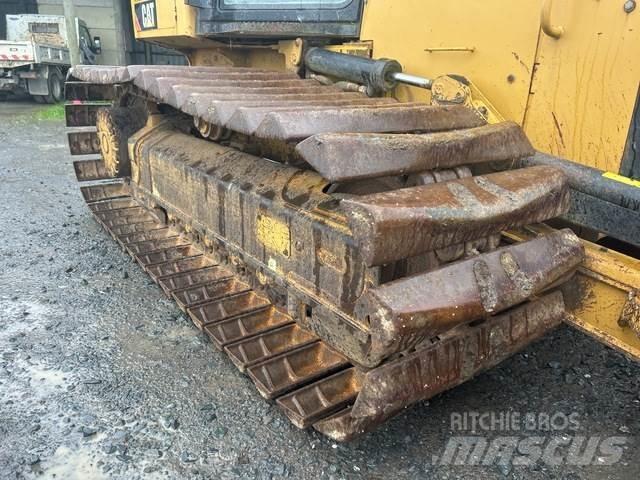 CAT D5K2 LGP Dozers - Tratores rastos