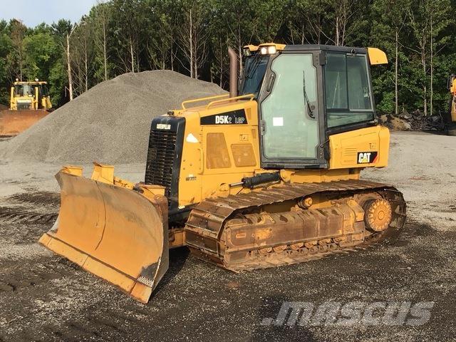 CAT D5K2 LGP Dozers - Tratores rastos