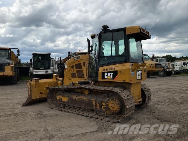 CAT D5K2 LGP Dozers - Tratores rastos