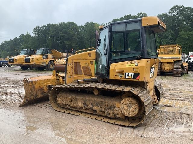 CAT D5K2 LGP Dozers - Tratores rastos