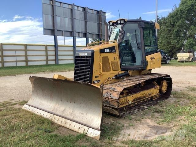 CAT D5K2 LGP Dozers - Tratores rastos