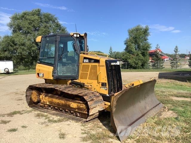 CAT D5K2 LGP Dozers - Tratores rastos