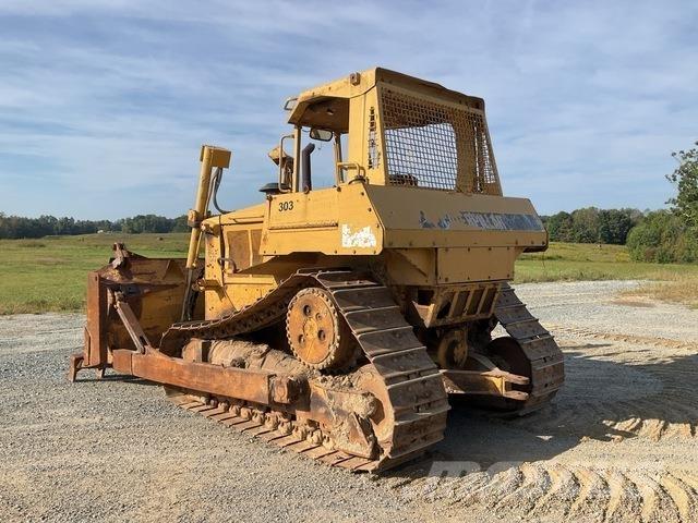 CAT D6H Dozers - Tratores rastos