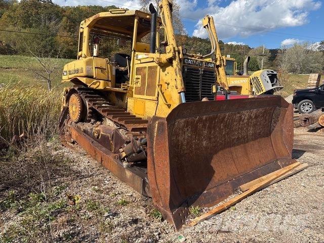 CAT D6H Dozers - Tratores rastos