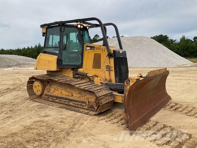 CAT D6K2 LGP Dozers - Tratores rastos