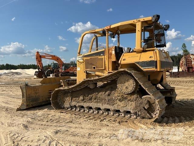 CAT D6N LGP Dozers - Tratores rastos