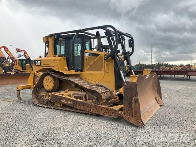 CAT D6T XL Dozers - Tratores rastos