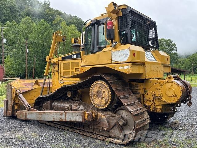 CAT D6T XL Dozers - Tratores rastos