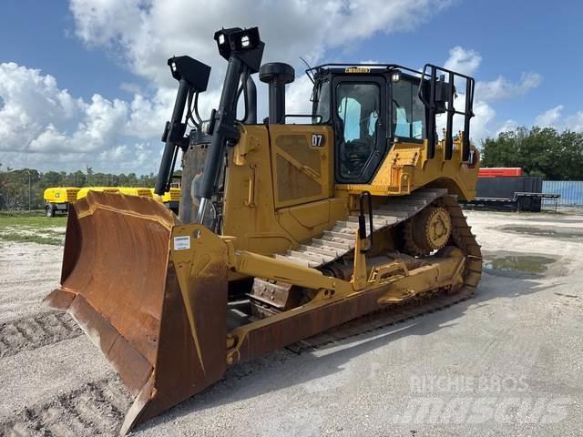 CAT D7 Dozers - Tratores rastos