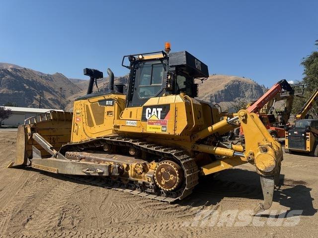CAT D7E Dozers - Tratores rastos