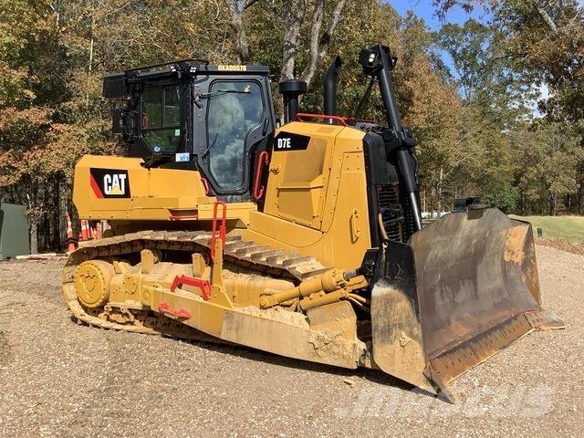 CAT D7E Dozers - Tratores rastos