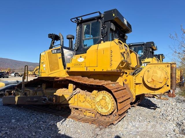 CAT D7E LGP Dozers - Tratores rastos