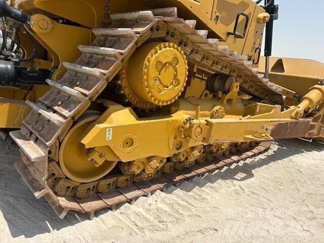 CAT D8 Dozers - Tratores rastos