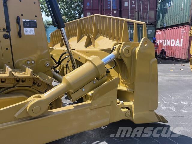 CAT D8GC Dozers - Tratores rastos