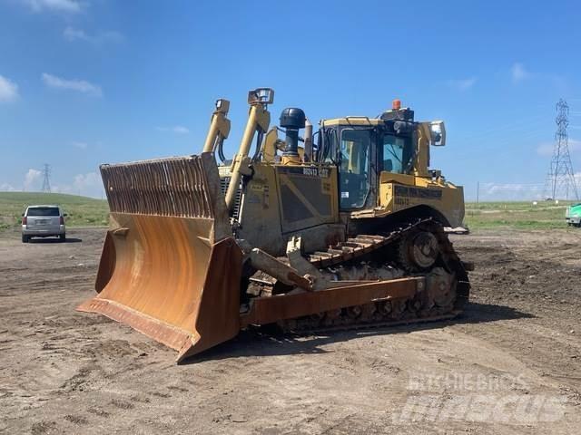 CAT D8T Dozers - Tratores rastos