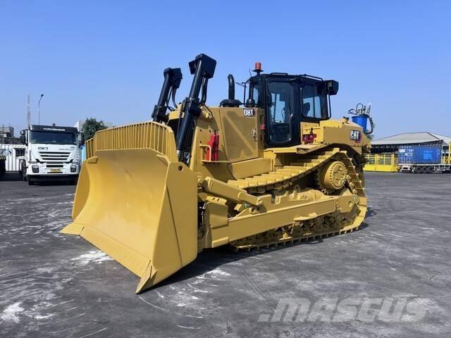 CAT D8T Dozers - Tratores rastos