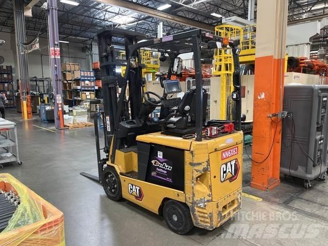 CAT EC25N Empilhadores eléctricos