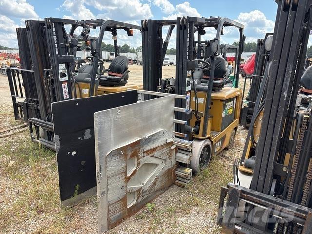 CAT EC25N2 Empilhadores eléctricos