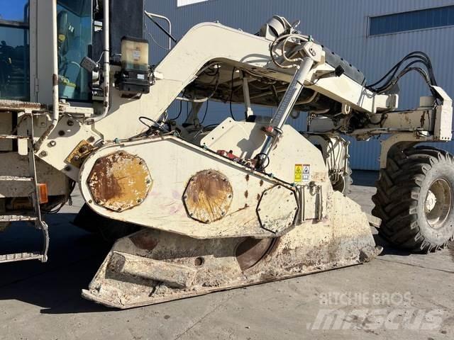CAT RM500 Compactadores para terra