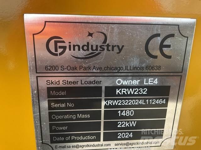 CFG KRW232 Carregadoras de direcção deslizante