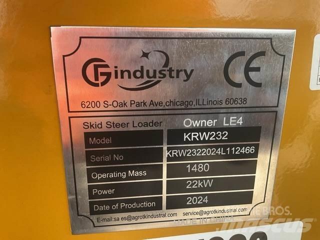CFG KRW232 Carregadoras de direcção deslizante
