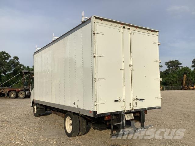Chevrolet 4500 Camiões de caixa fechada