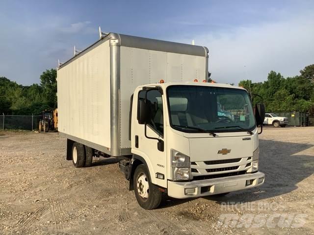 Chevrolet 4500 Camiões de caixa fechada