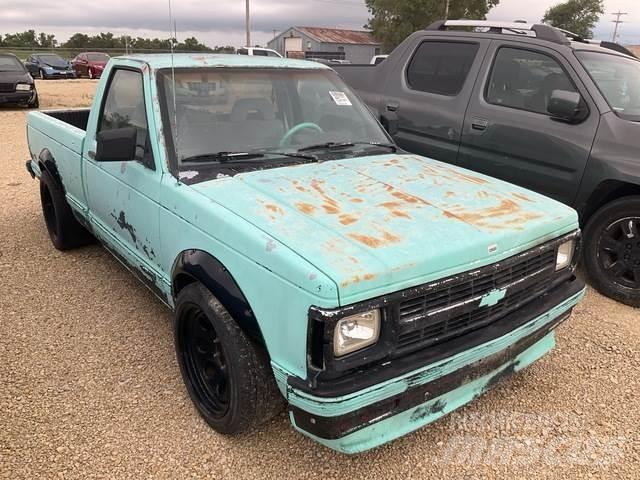 Chevrolet S10 Outros