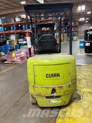 Clark ECW30 Empilhadores eléctricos
