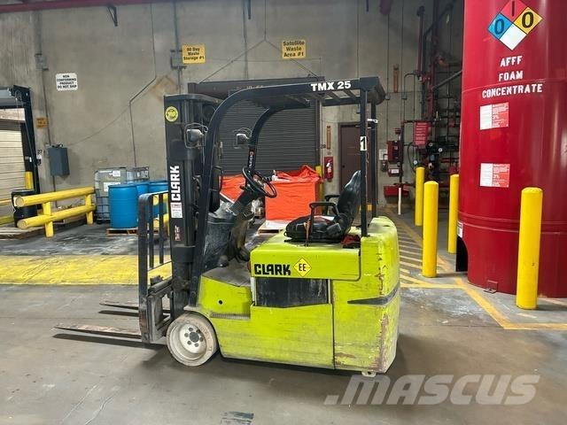 Clark TMX25 Empilhadores eléctricos