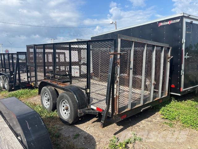 CM  Reboque de fardos