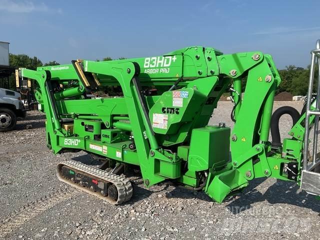 CMC S25 Elevadores braços articulados