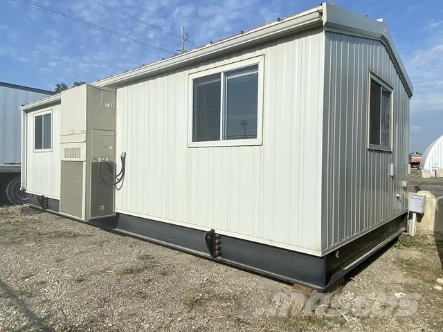  Custom Built Tendas Construção