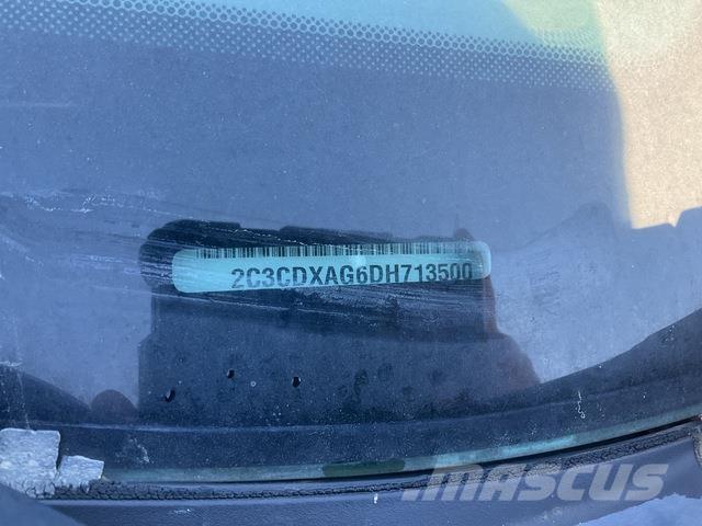 Dodge Charger Carros Ligeiros