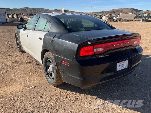 Dodge Charger Carros Ligeiros