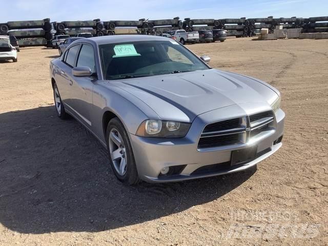 Dodge Charger Carros Ligeiros