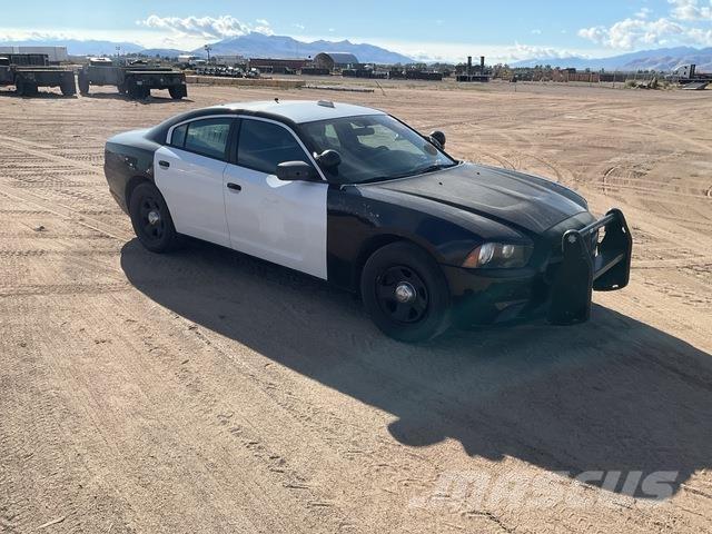 Dodge Charger Carros Ligeiros