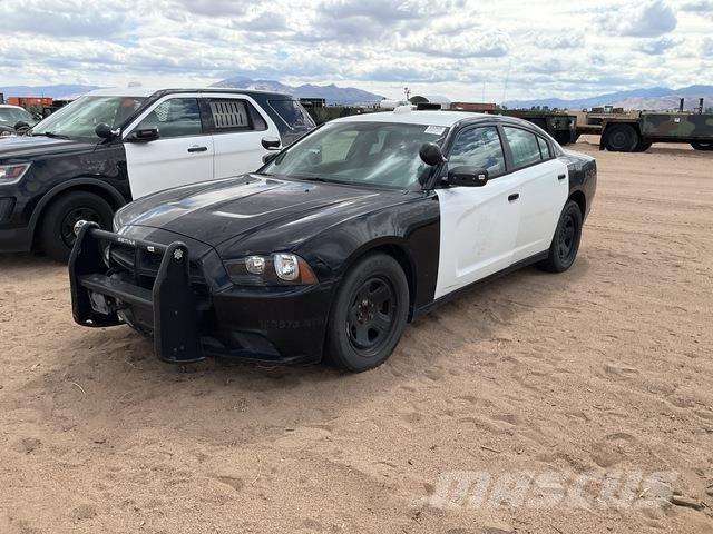 Dodge Charger Carros Ligeiros