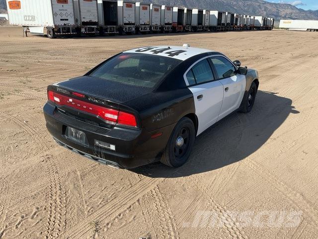 Dodge Charger Carros Ligeiros