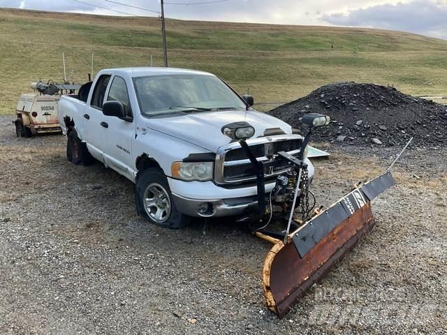 Dodge Ram 1500 Lâminas de neve e arados