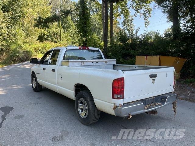 Dodge Ram 1500 Pick up de caixa aberta