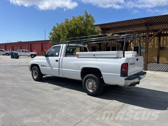 Dodge Ram 2500 Pick up de caixa aberta