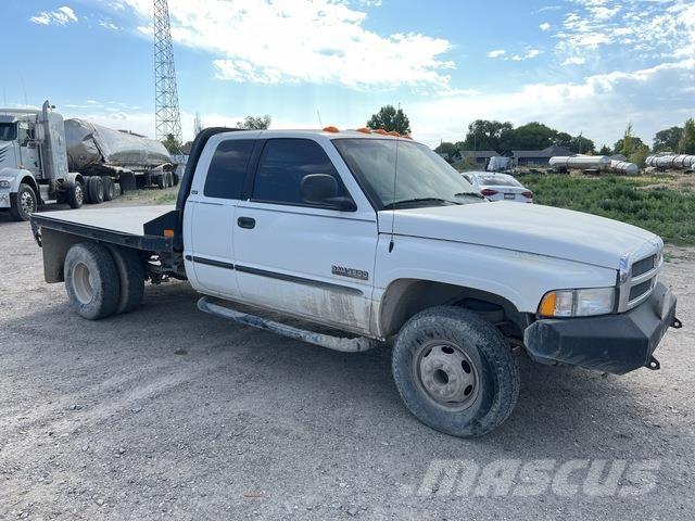 Dodge Ram 3500 Camiões estrado/caixa aberta