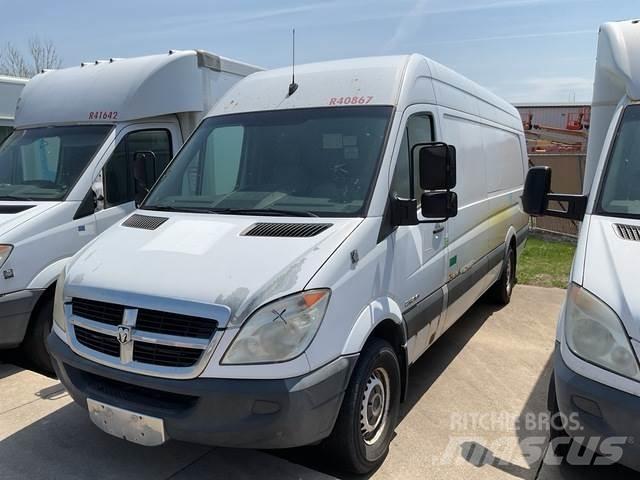 Dodge Sprinter Carrinhas de caixa fechada