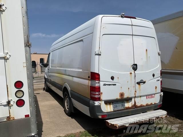 Dodge Sprinter Carrinhas de caixa fechada