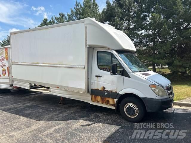 Dodge Sprinter Carrinhas de caixa fechada