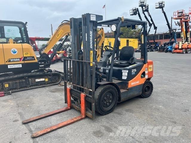 Doosan D25S-7 Empilhadores - Outros