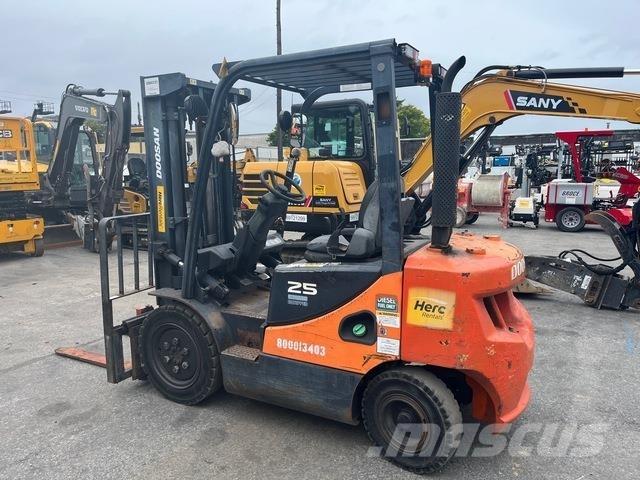 Doosan D25S-7 Empilhadores - Outros